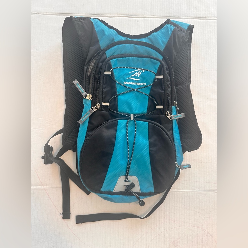 Sharkmouth Hydration Backpack – Blue & Black – Excellent Condition